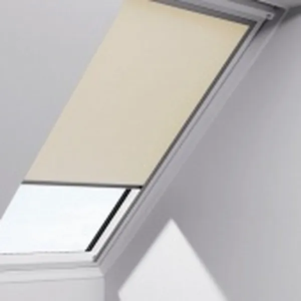 Штора рулонная VELUX RFL-1086 на направляющих 78х140 бежевый