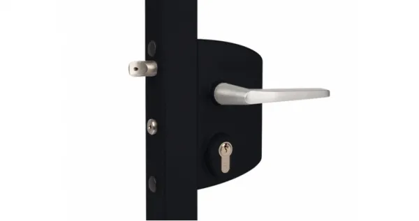 Замок LAKQ 4040 U2G корпус металлический, с ручками из алюминия, черный RAL 9005 GL